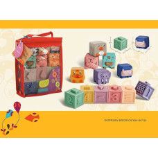 Дитячі сенсорні кубики 9989 Е 12 штук тваринки математичні знаки в сумці