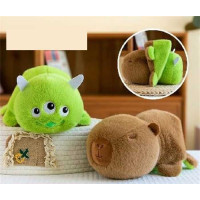 Мягкая игрушка M 18463 2в1 Монстрик-капибара двусторонняя вывернушка длиной 21 см