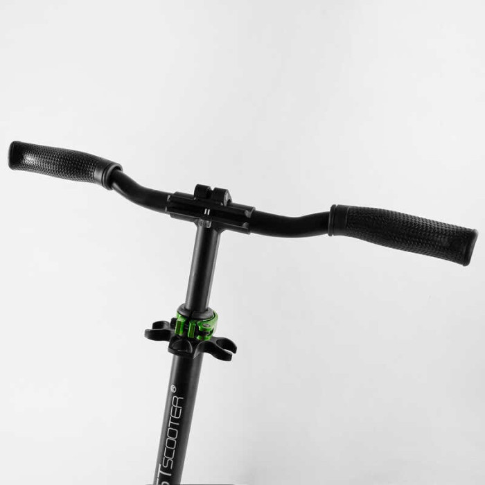 Самокат алюминиевый Best Scooter 93427 колеса PU d переднего колеса - 230мм d заднего колеса - 215мм 1 амортизатор передний Best Scooter
