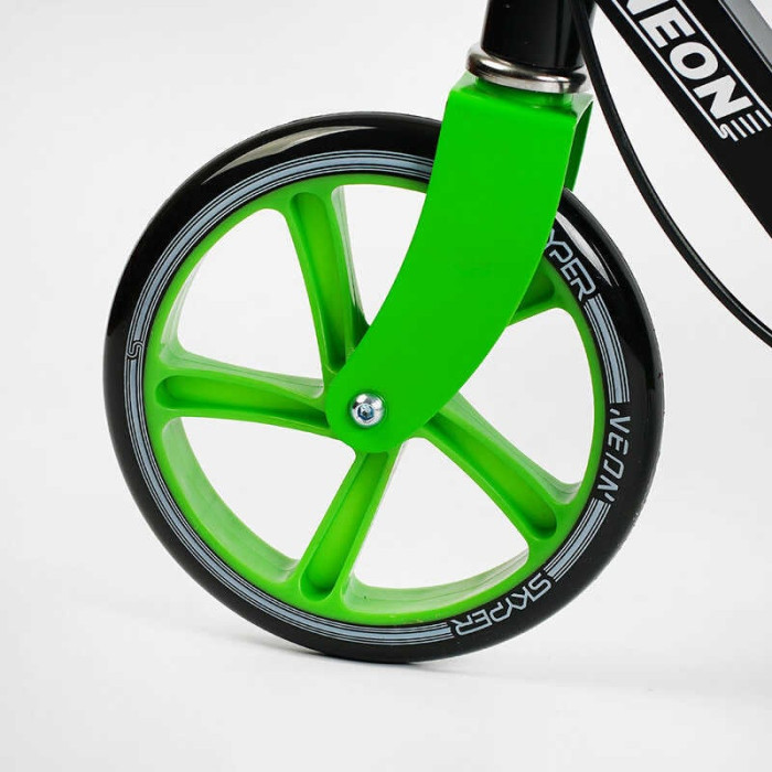 Самокат двухколесный Skyper Neon N-36719 стальная рама ручной тормоз колеса PU диаметр 200мм грипсы резиновые Skyper