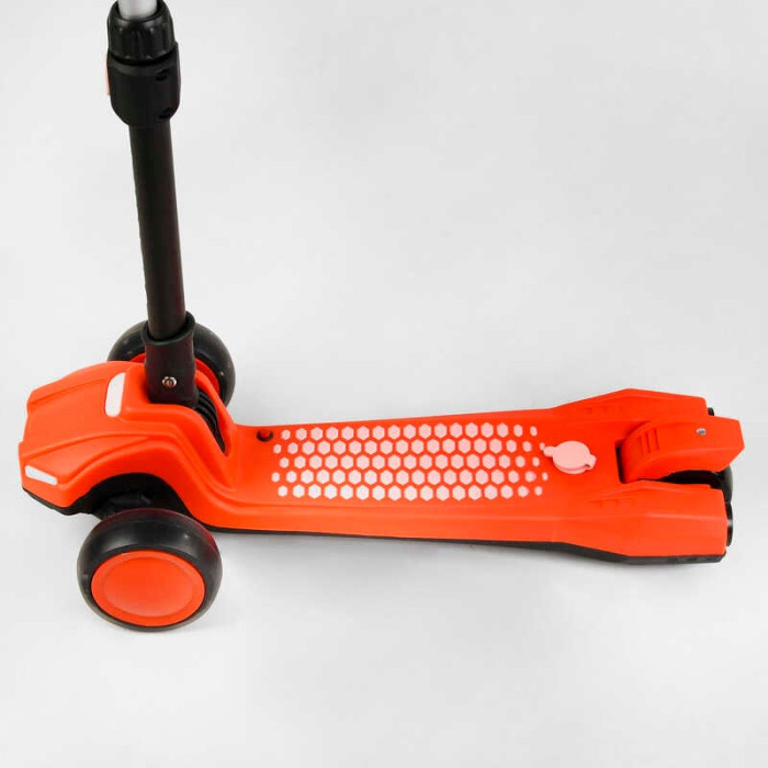 Самокат трехколесный LT-12857 Best Scooter с парогенератором складной руль ЗВУК МАШИНЫ ДЫМ МИР пластмассовый колеса PU 120х35мм Best Scooter