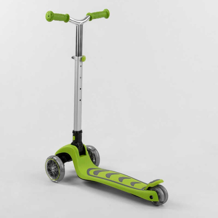 Самокат трехколесный Y-00436 Best Scooter САЛАТОВЫЙ складной алюминиевый руль 4 колеса PU со светом d=12 см Best Scooter
